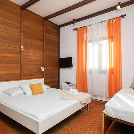 Apartament Beach House Lemonade Jesenice (Split-Dalmatia)