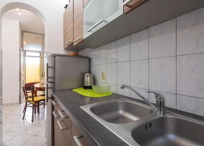Lejlighed House Lemonade Jesenice (Split-Dalmatia)